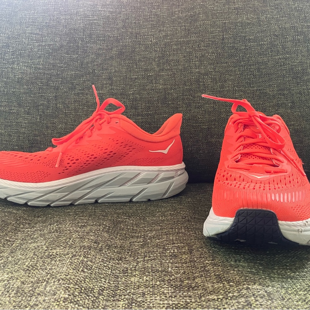 Hoka One One Women's Clifton 7, Coral and Gray